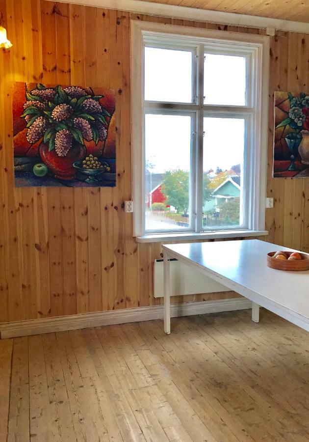 Parkgatan Villa Krylbo エクステリア 写真