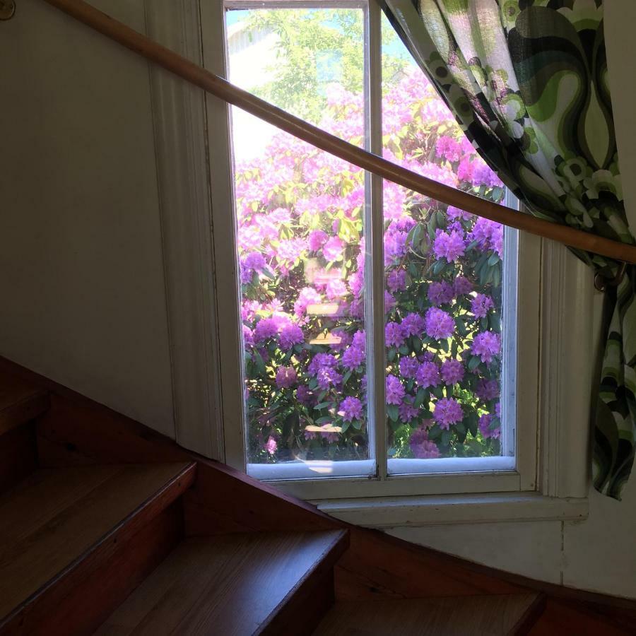 Parkgatan Villa Krylbo エクステリア 写真